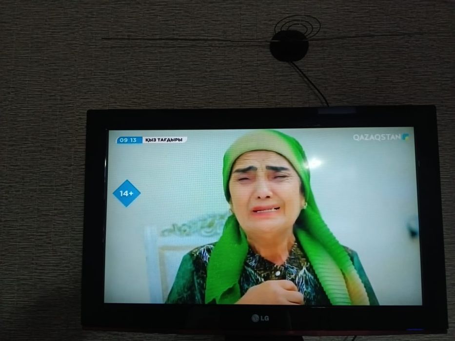 Телевизор продам