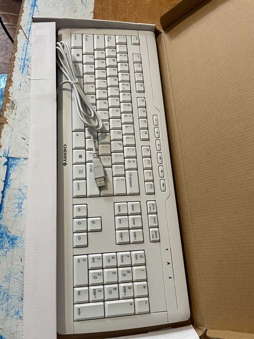 Tastatura CHERRY Stream 3.0, Cu fir, Alba ,Fabricata in Germania