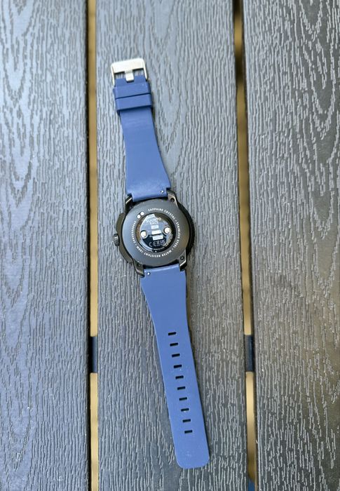 Suunto Race - амолед - Финландия