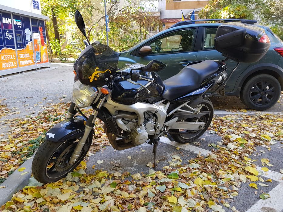 Motocicleta Yamaha fz6 2004