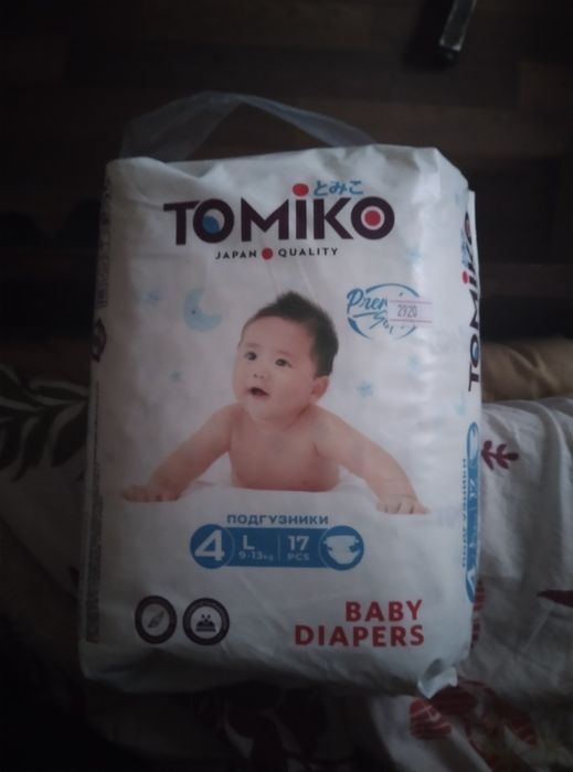 Памперсы томико новые