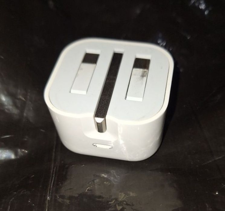 Iphone zaryadchik original 20w