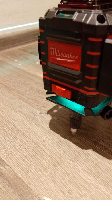 Nivel laser milwaukee