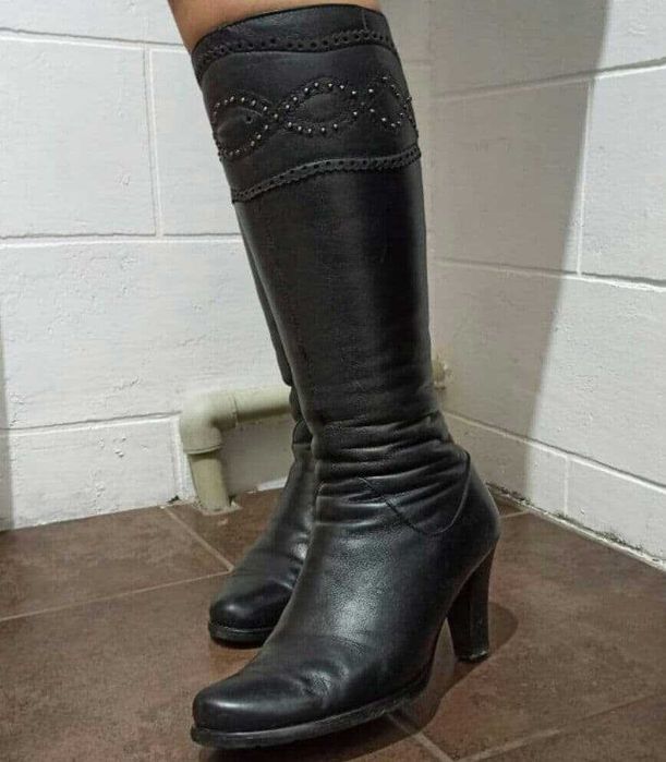 Продам сапоги женские