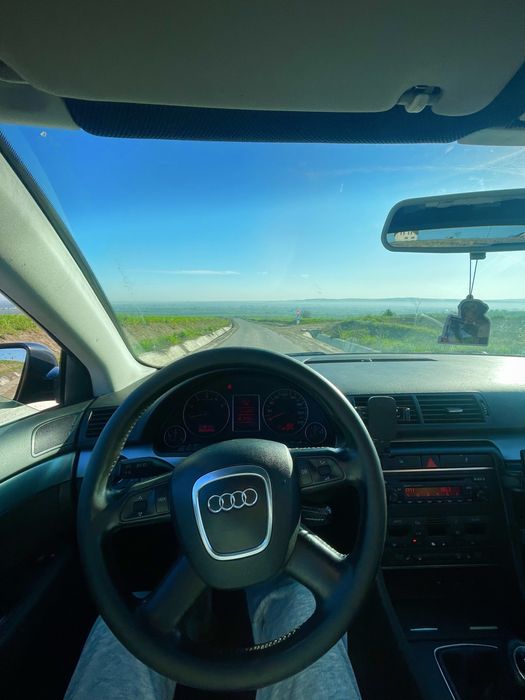 Audi A4 B7 1.6 benzină
