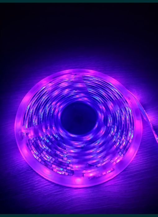 Banda LED RGB 5050 Cu USB pentru Iluminare Ambientala 5 Metri Camping