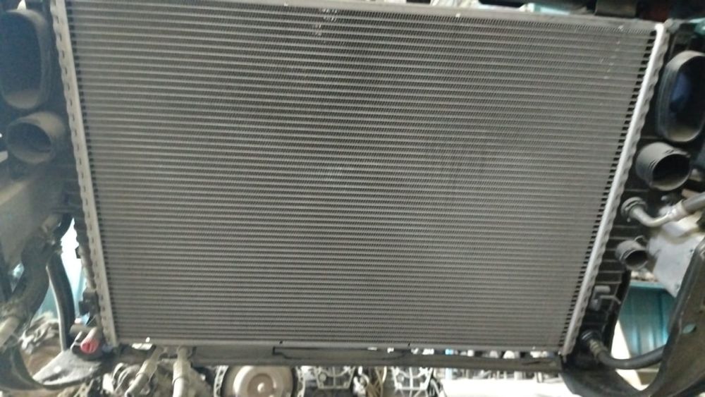 Телевизор передняя часть мерседес w211