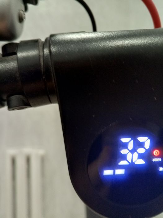 Продается электро самокат (описание)