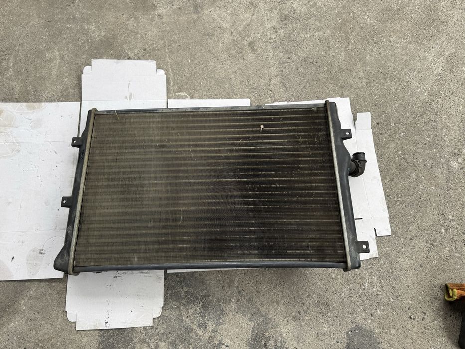 Radiator apa passat b6 cod motor bkp