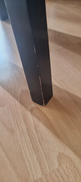Продам комлект стол и  6 стульев.