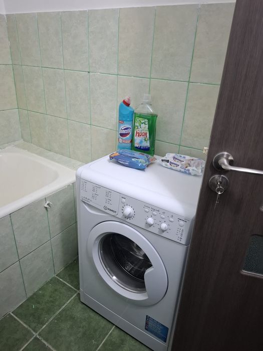 Garsonieră semidecomandată