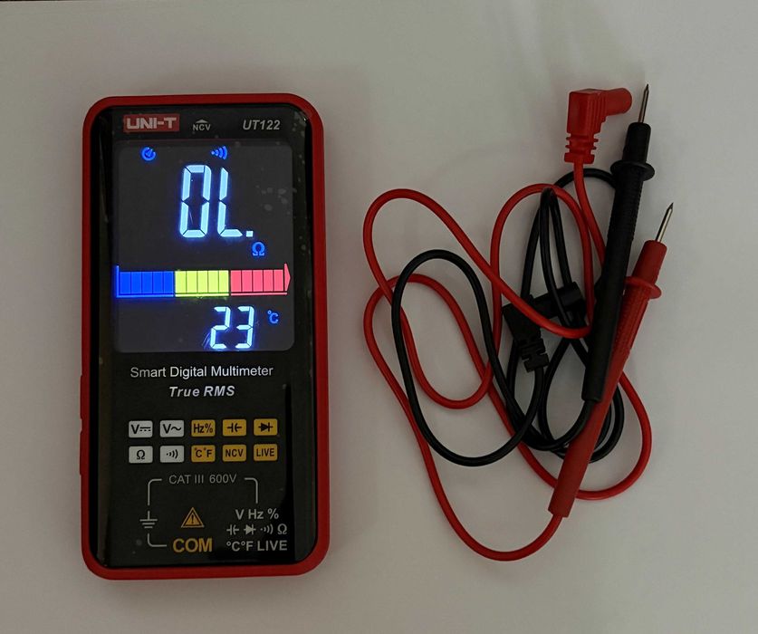 Aparat de masura digital multimetru UNI-T UT122