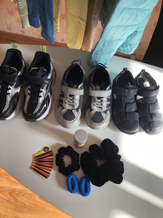 Пакет б/у вещей за 1 000 тенге