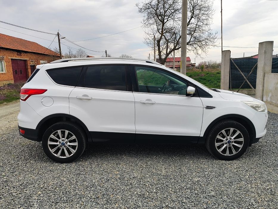 Vand Ford Kuga, din 2016, motor 2.0 TDCi Duratorq, 150 CP, 4x4