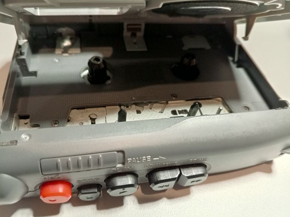 Кассетный плеер Sony