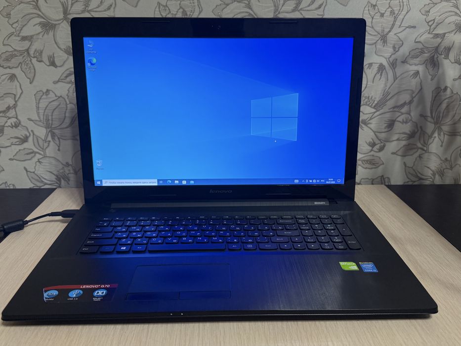 Ноутбук Lenovo G70-70