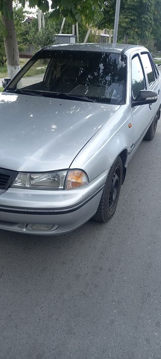 Nexia 1 sotiladi 1999 yila ishlab chiqarilgan
