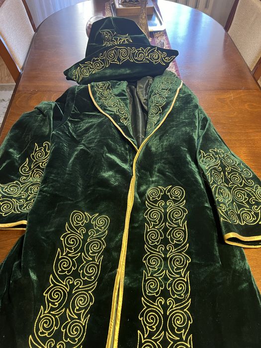 Продам чапан