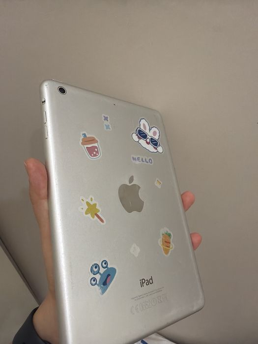 Iphone 11, ipad mini 2. за 2 80к