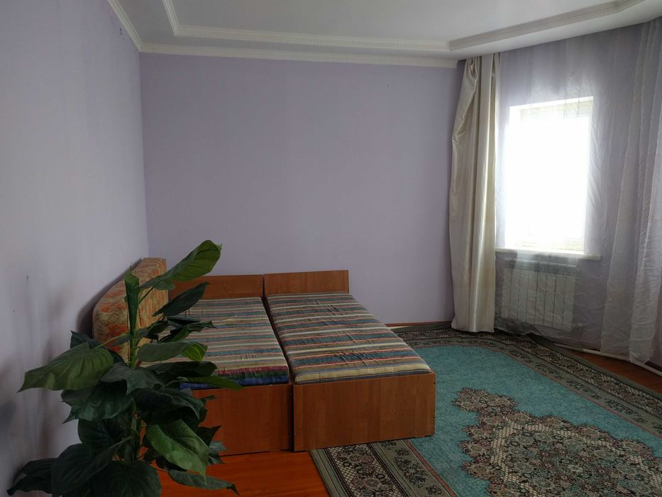 Срочно сдам меблированную комнату
