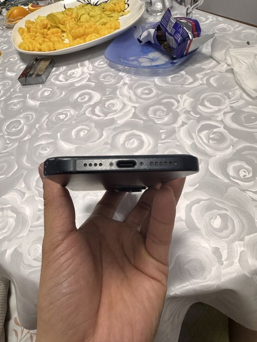 Iphone 15 plus 128g черный 88%