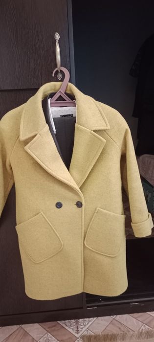 Продам женскую одежду 42-го размера