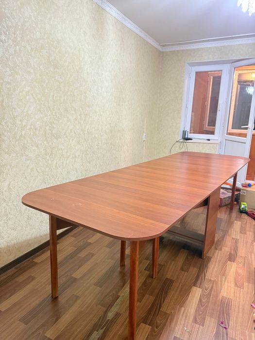 Стол с стульями трансформер