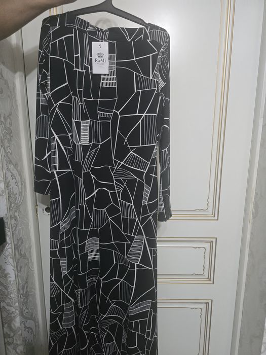 Продам платье стандарт до 48