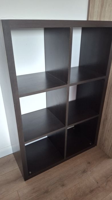 Vând set mobilier Mobexpert, culoare wenge, format din 3 piese, în stare foarte bună