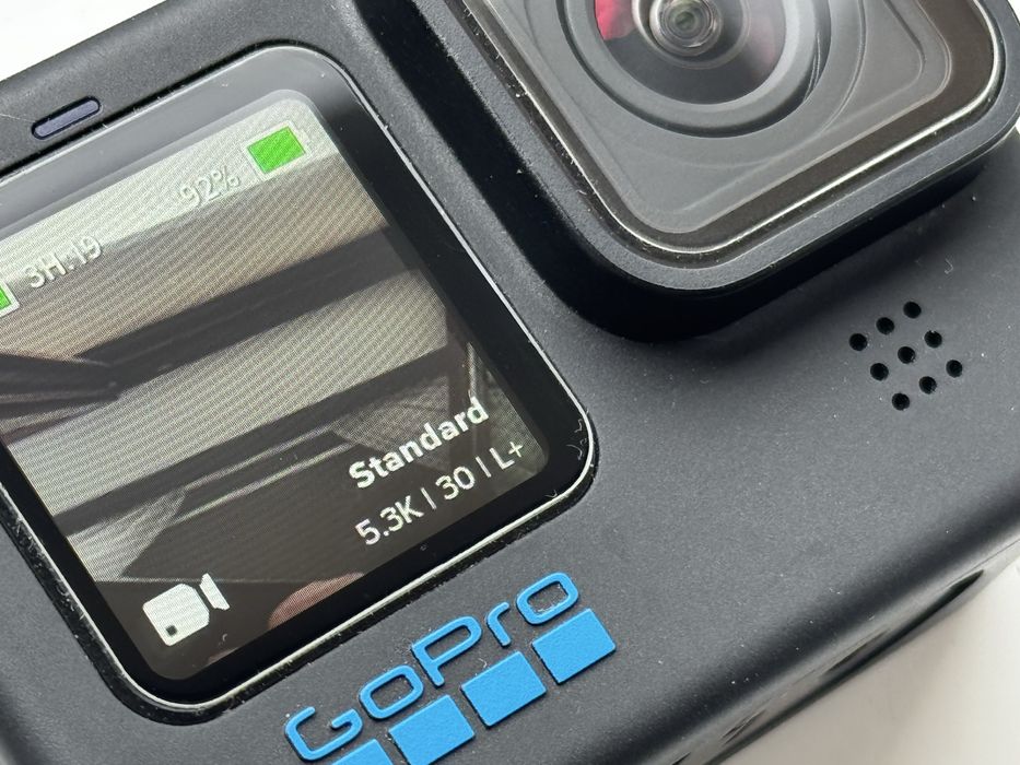 GoPro Hero 11 Black impecabilă | 3 baterii | încărcător | carcasă scuba