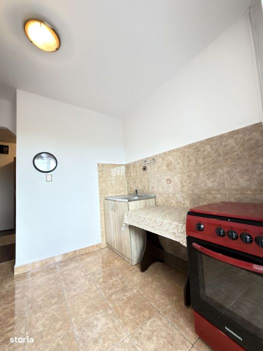 Apartament 2 camere, Decomandat, 50 mp utili - zona Lipovei