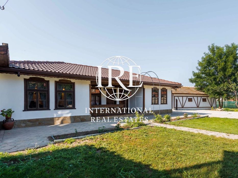 International Real Estates (IRE) представя: Едноетажна къща, тип хаси