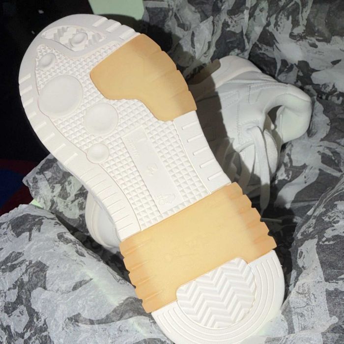 #NOU# Off White Out of Office White - Verificare Colet -