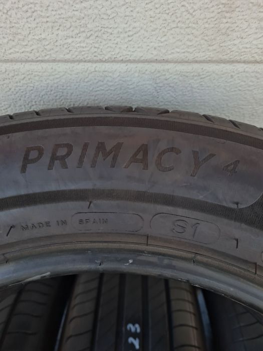 Летни гуми 4 броя MICHELIN Primacy4 215 60 R17 дот 0223