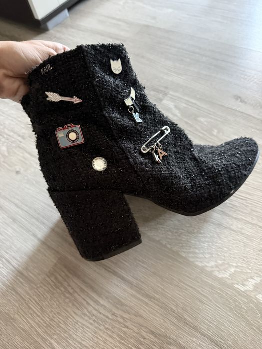 Дамски боти.