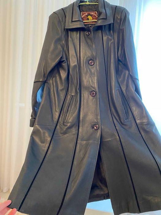 Haina piele naturala,marca “Show Leder Collection” Italy, gluga, blana