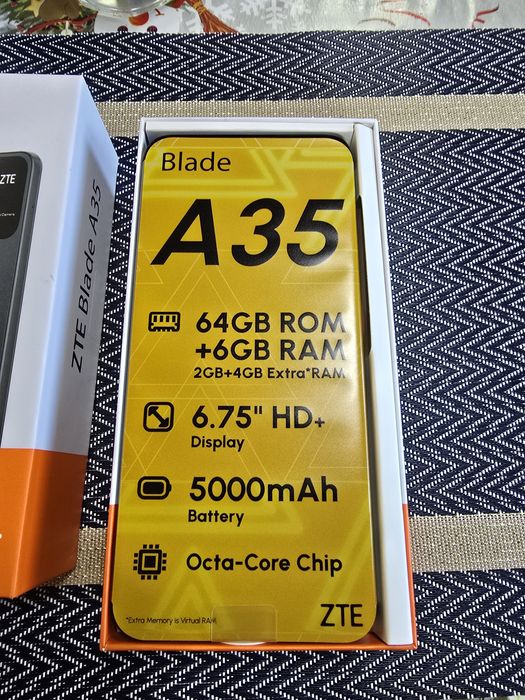 Vând doua telefoane Blade A 35