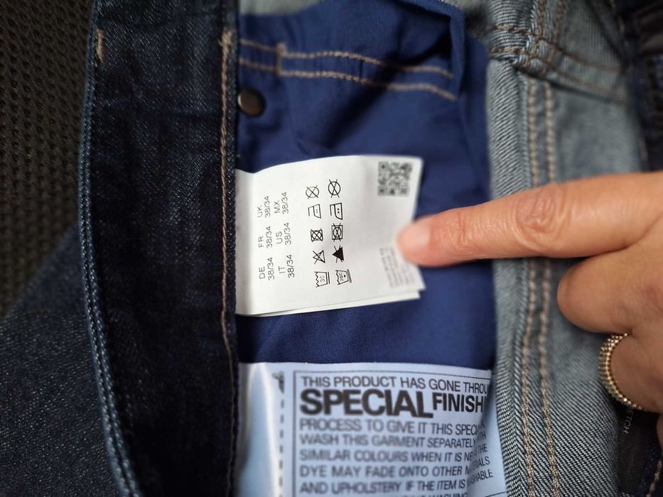 Hugo Boss Мъжки дънки 38/34