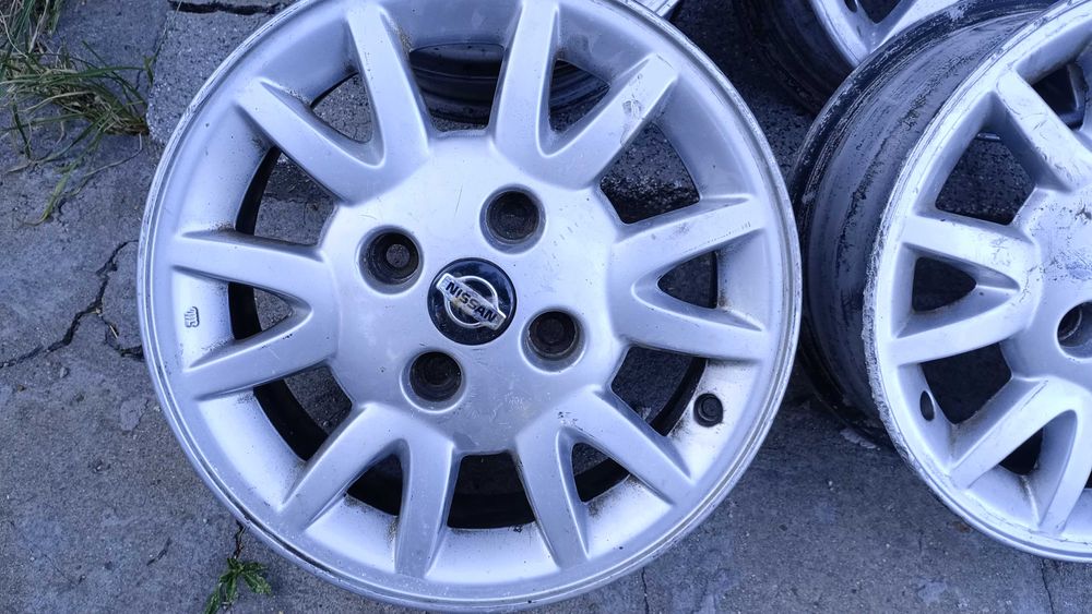 Части за Нисан Primera p11