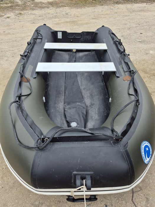 Продам лодку Шторм лайн 360.