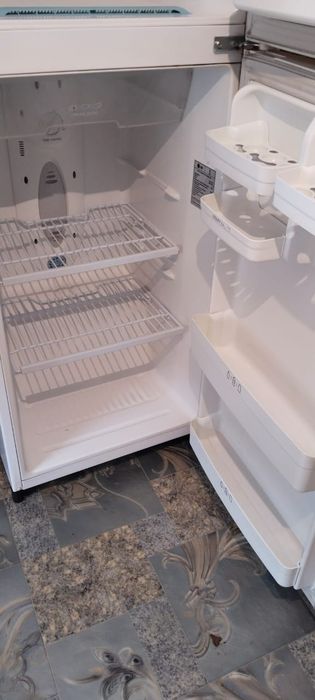 Холодильник рабочий