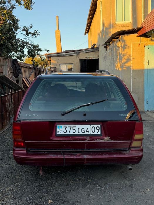 Mazda 626 — 1993 г.