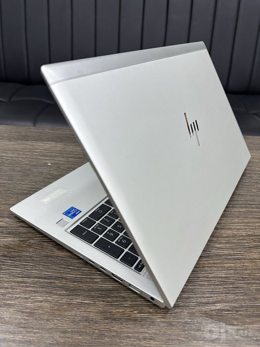 мощный 8-ядерный i5 ноутбук Hp EliteBook 840 G8, для графики и iT