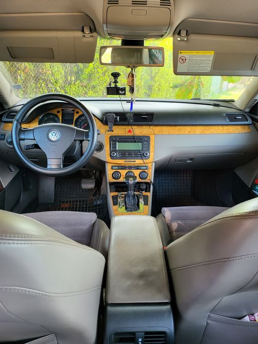 Фолцваген Пасат Б6 2l 140кс автомат DSG