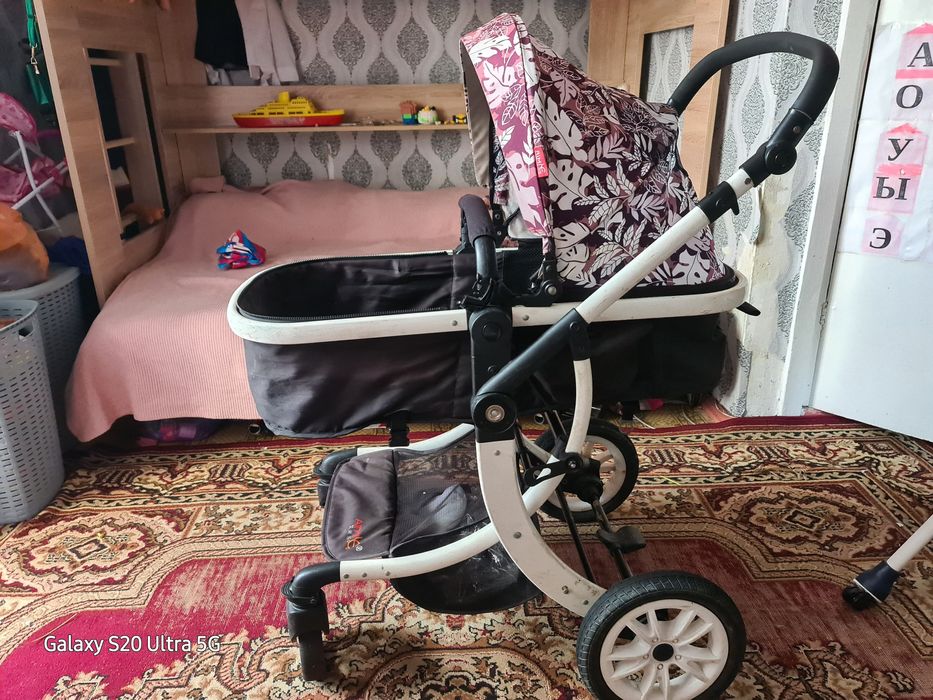 Детская коляска б/у