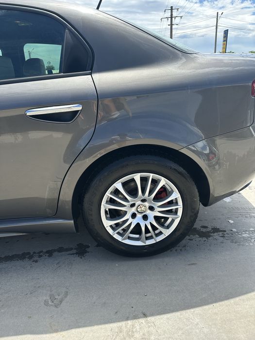 ALFA ROMEO 159 2011 — imagine 3