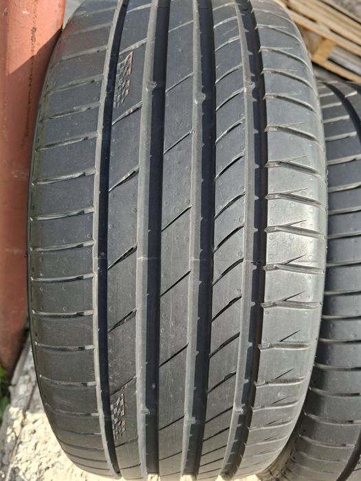 Продам шины. 235/50/18 кумхо экстра.