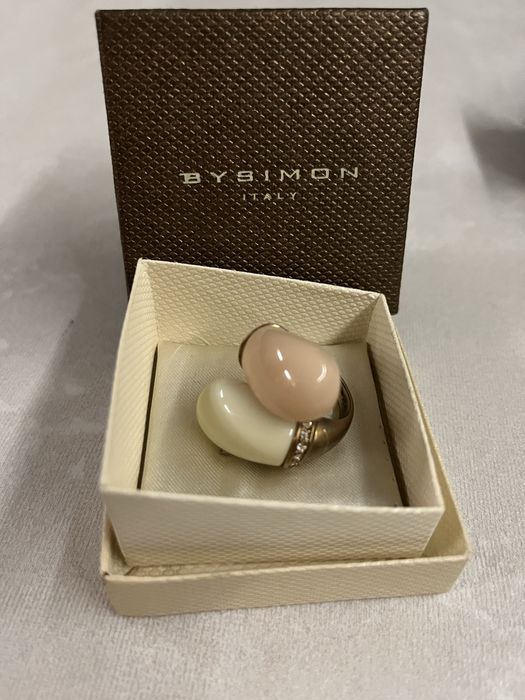 НОВ дамски уникален пръстен