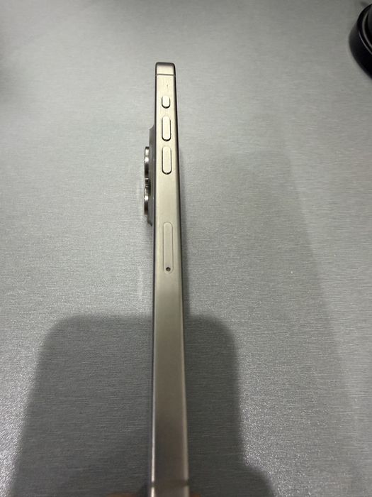 Продается Iphone 15pro max 256GB