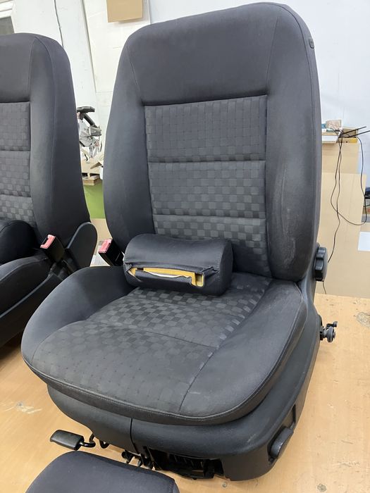 Седалки / салон за ауди а6 ц5 седан